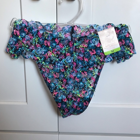 NWT Candie’s Floral Lace Thong Size Medium - Picture 2 of 4